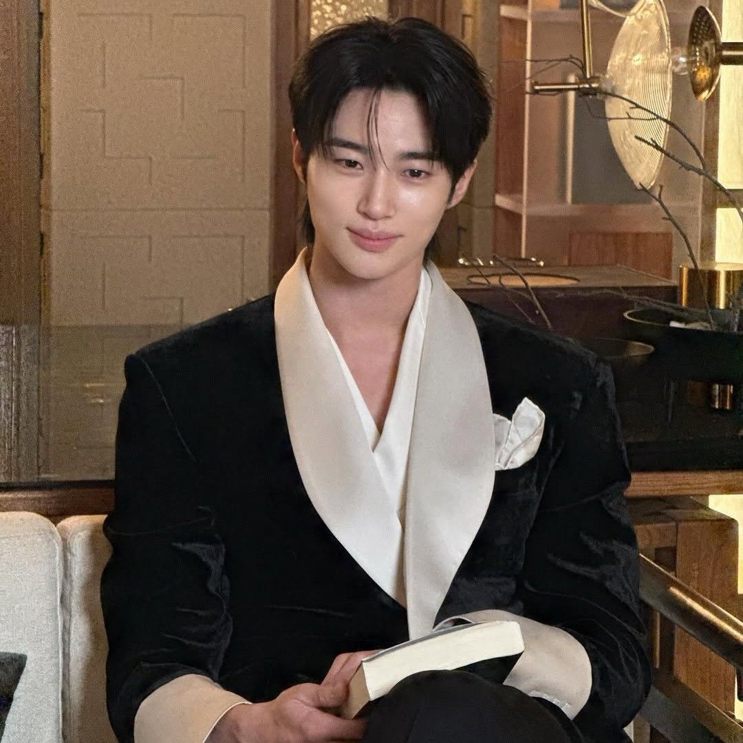 ピョン・ウソクの最近の活動ショット