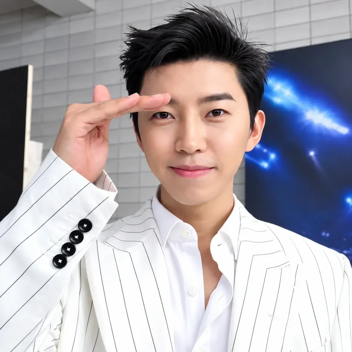 Momen yang diabadikan oleh penggemar Lim Youngwoong