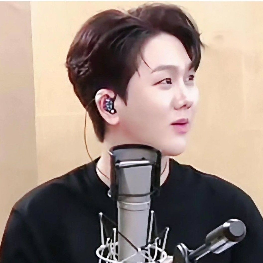 A moment captured by a fan of Kim Soochan