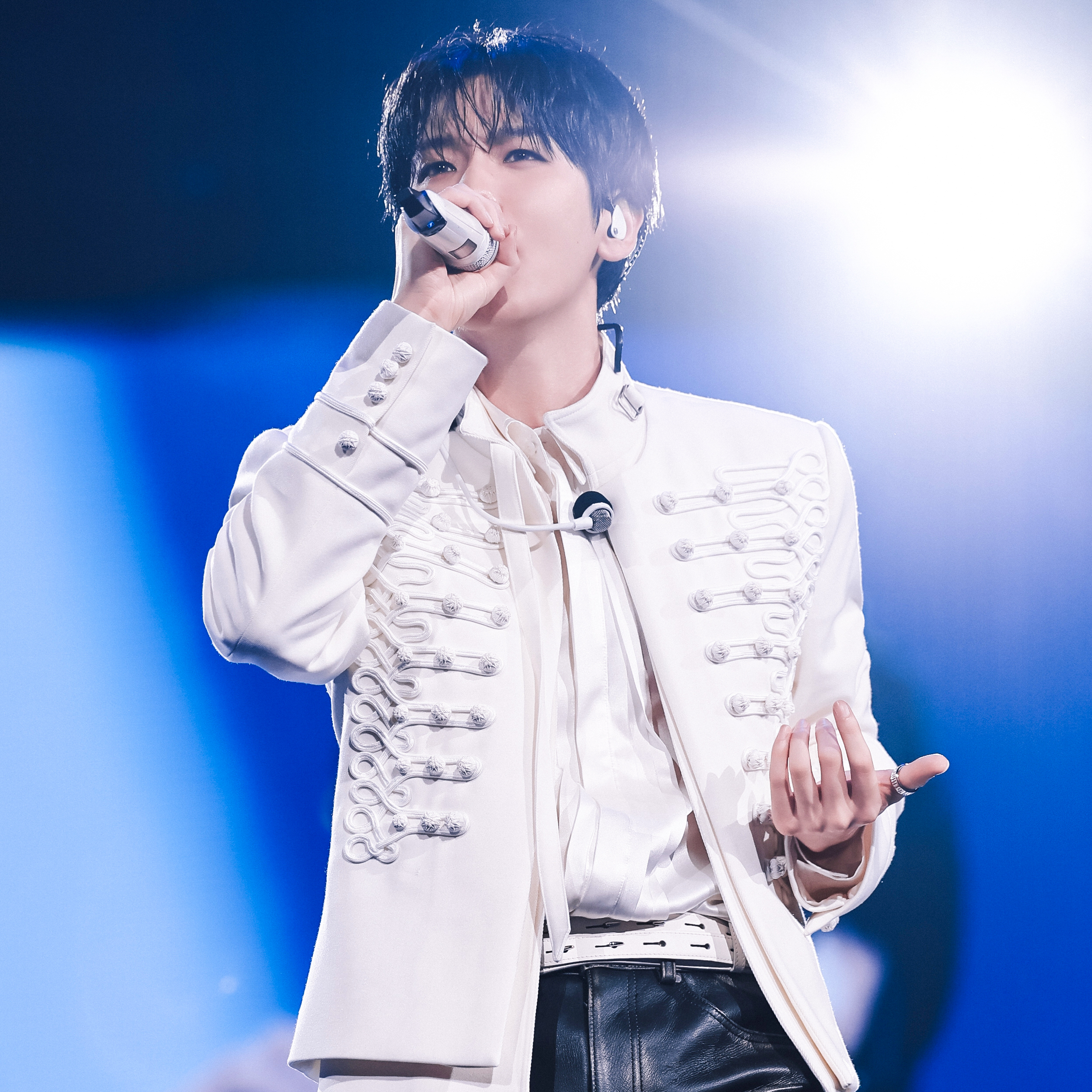 A moment captured by a fan of Baekhyun