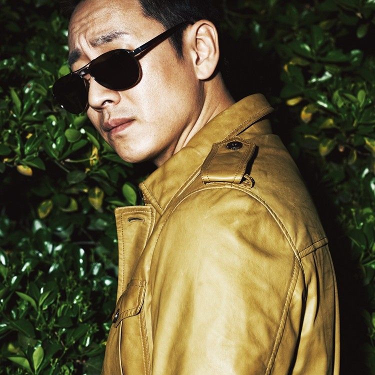 Latest photo of Lee Sunkyun