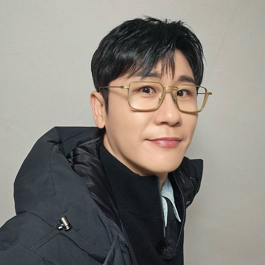 영탁의 비하인드 컷