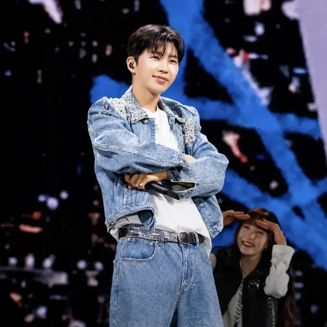 Cuplikan di balik layar dari Lim Youngwoong
