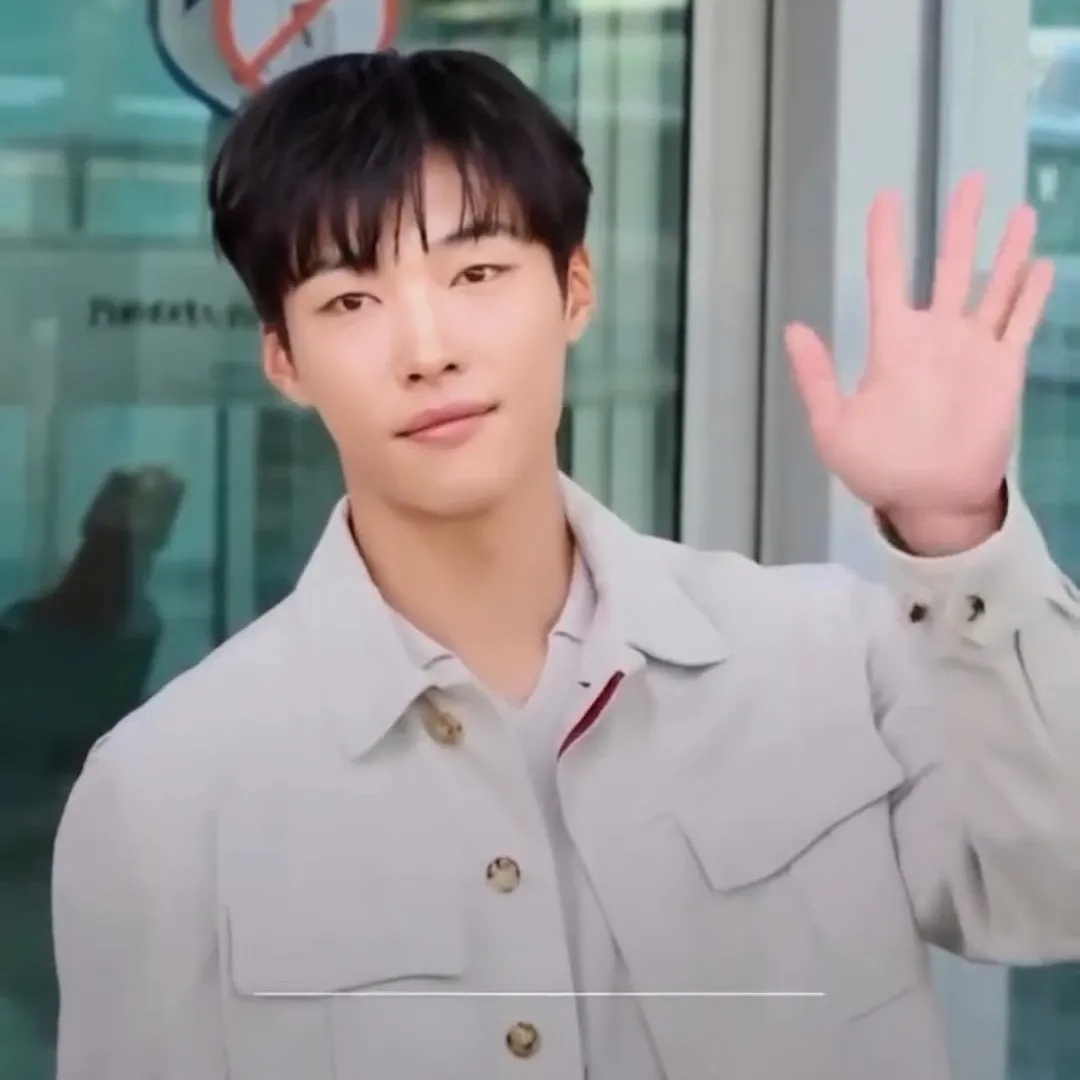Latest photo of Woo Dohwan