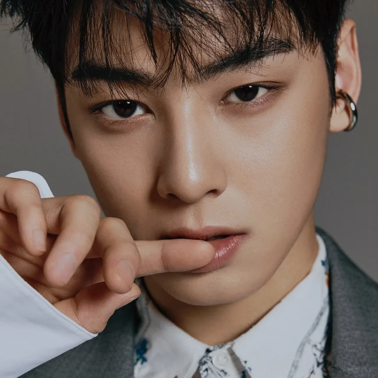 Recent activity shot of Cha Eunwoo