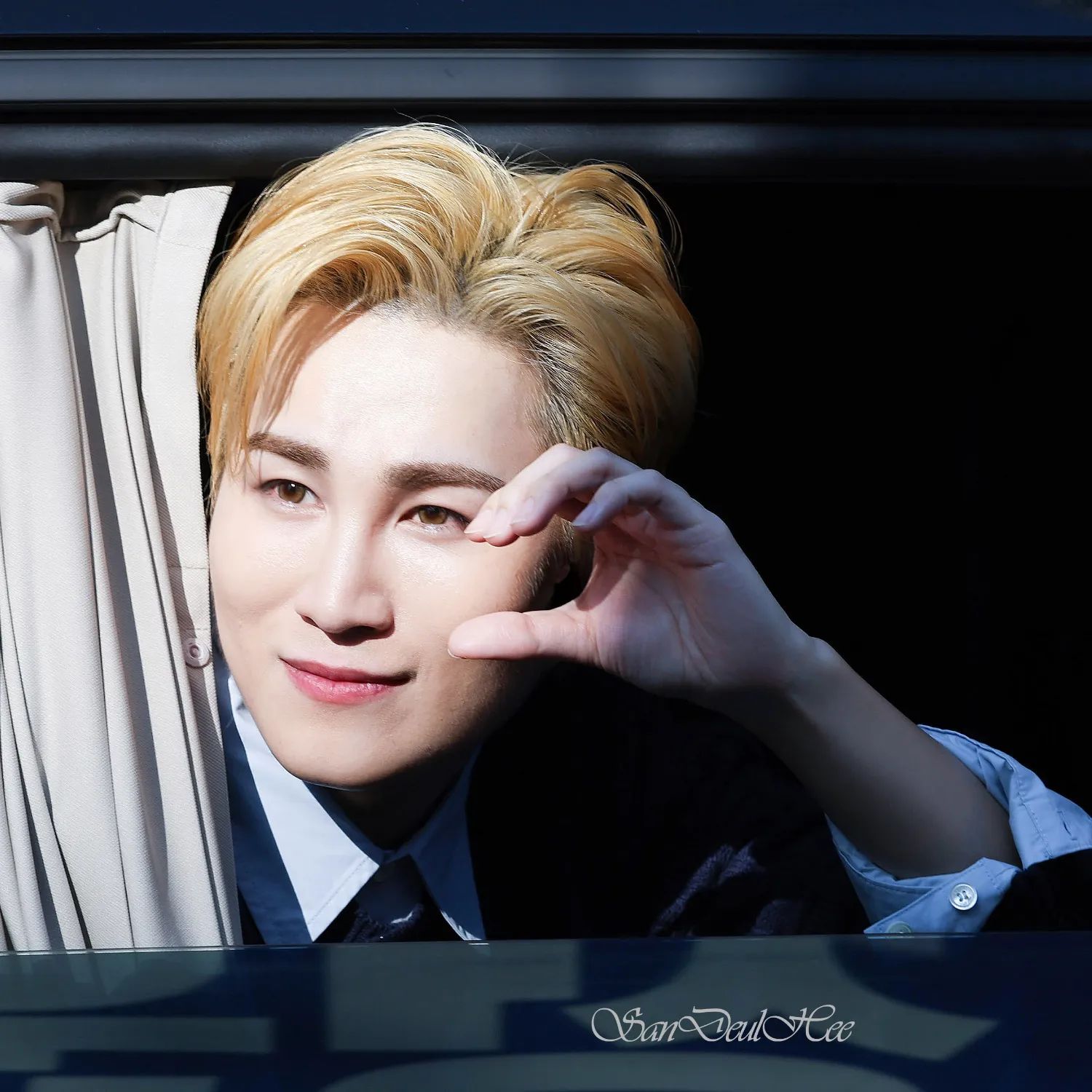 Cuplikan di balik layar dari Kim Heejae