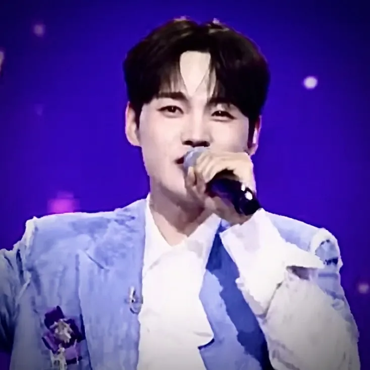 박서진 최근 활동샷