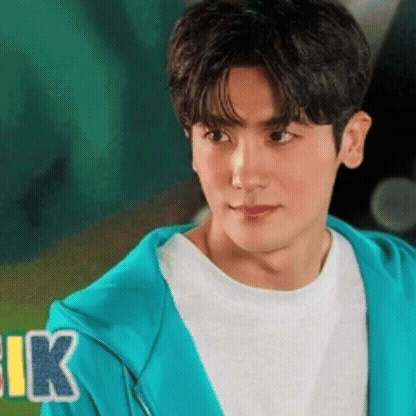 Behind-the-scenes cut of Park Hyungsik