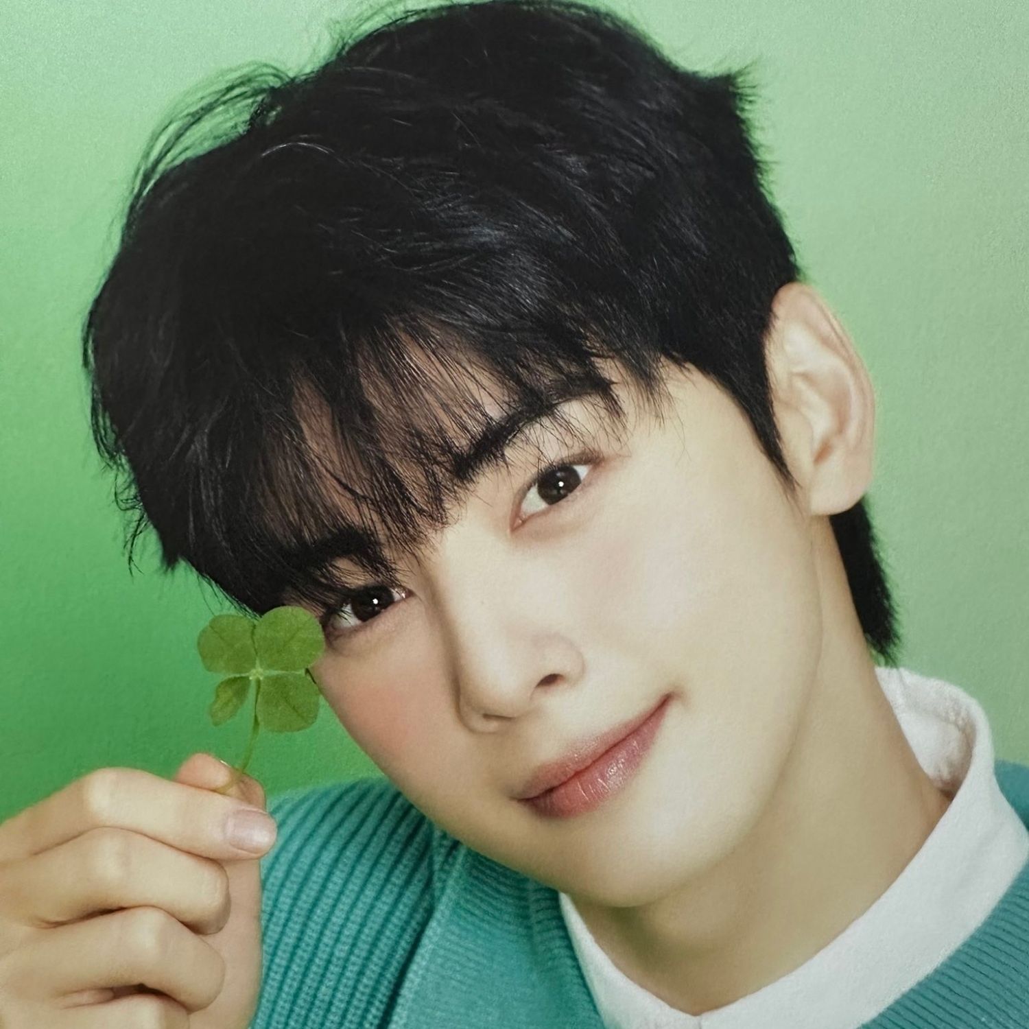 Recent activity shot of Cha Eunwoo