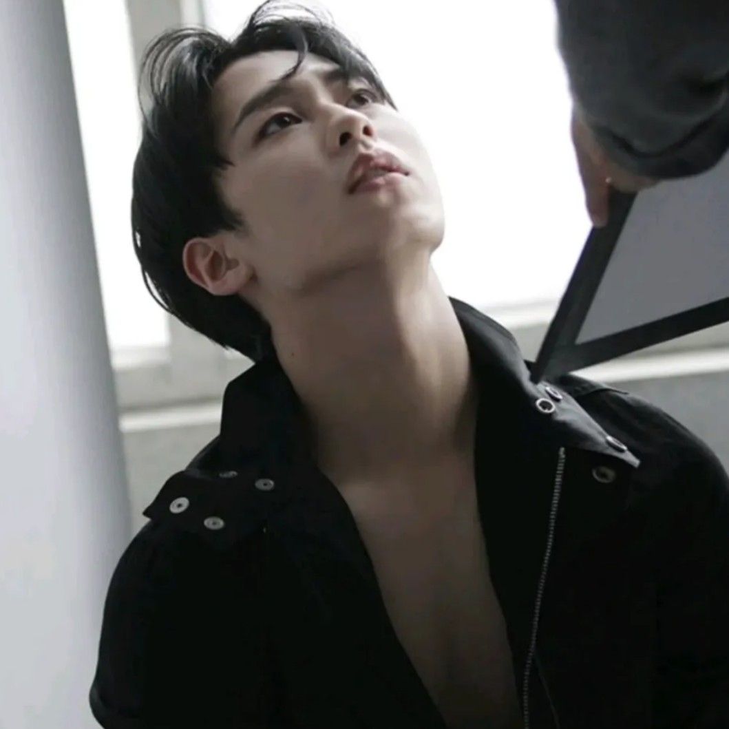 Latest photo of Lee Jaewook