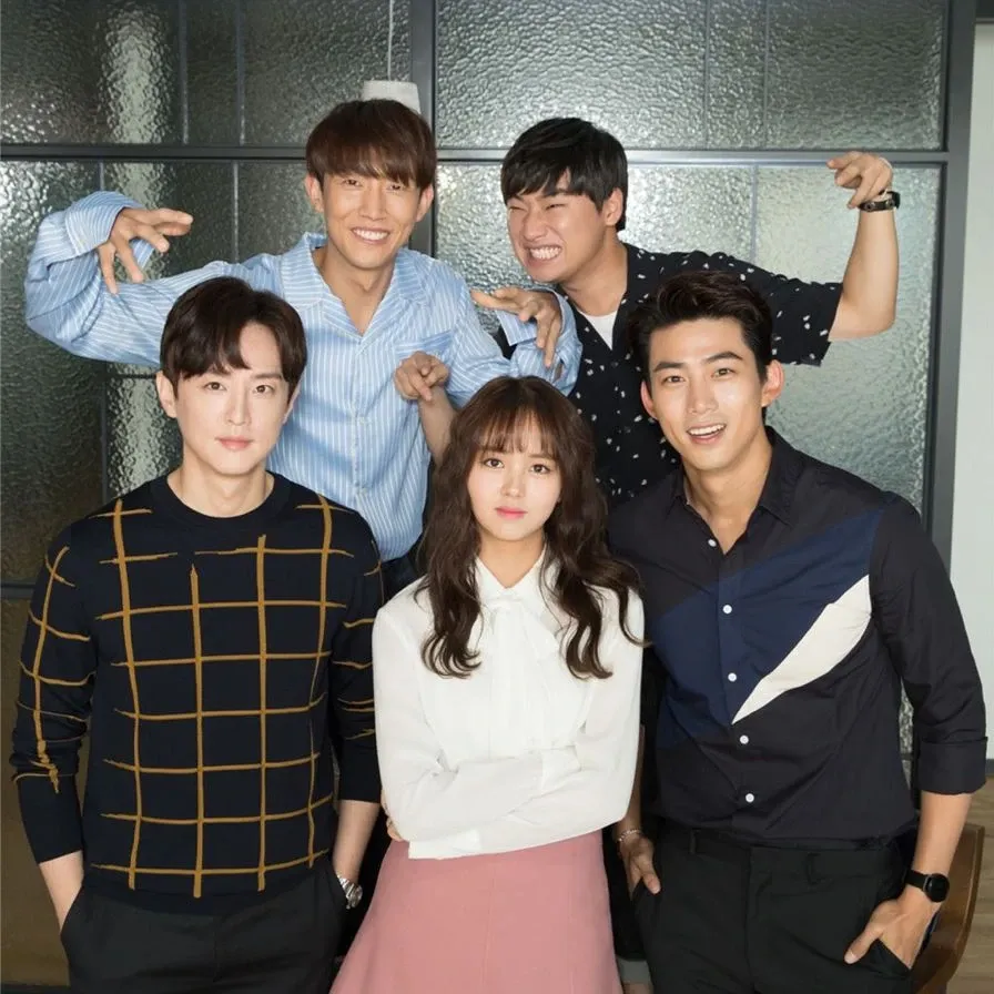 Behind-the-scenes cut of Taecyeon