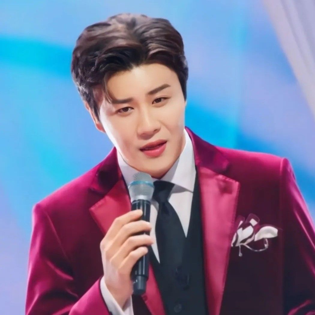 晋海成的最新照片