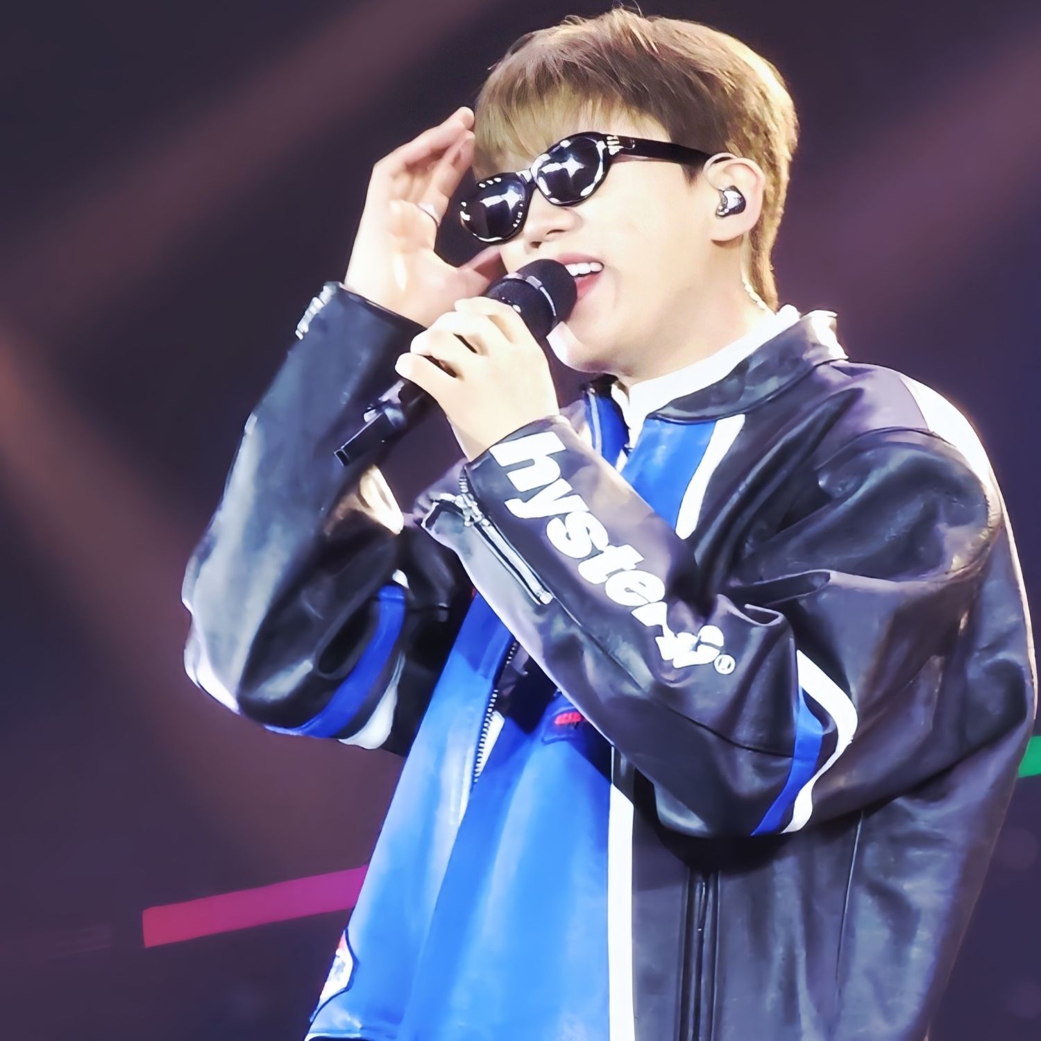 粉丝拍下的林英雄瞬间