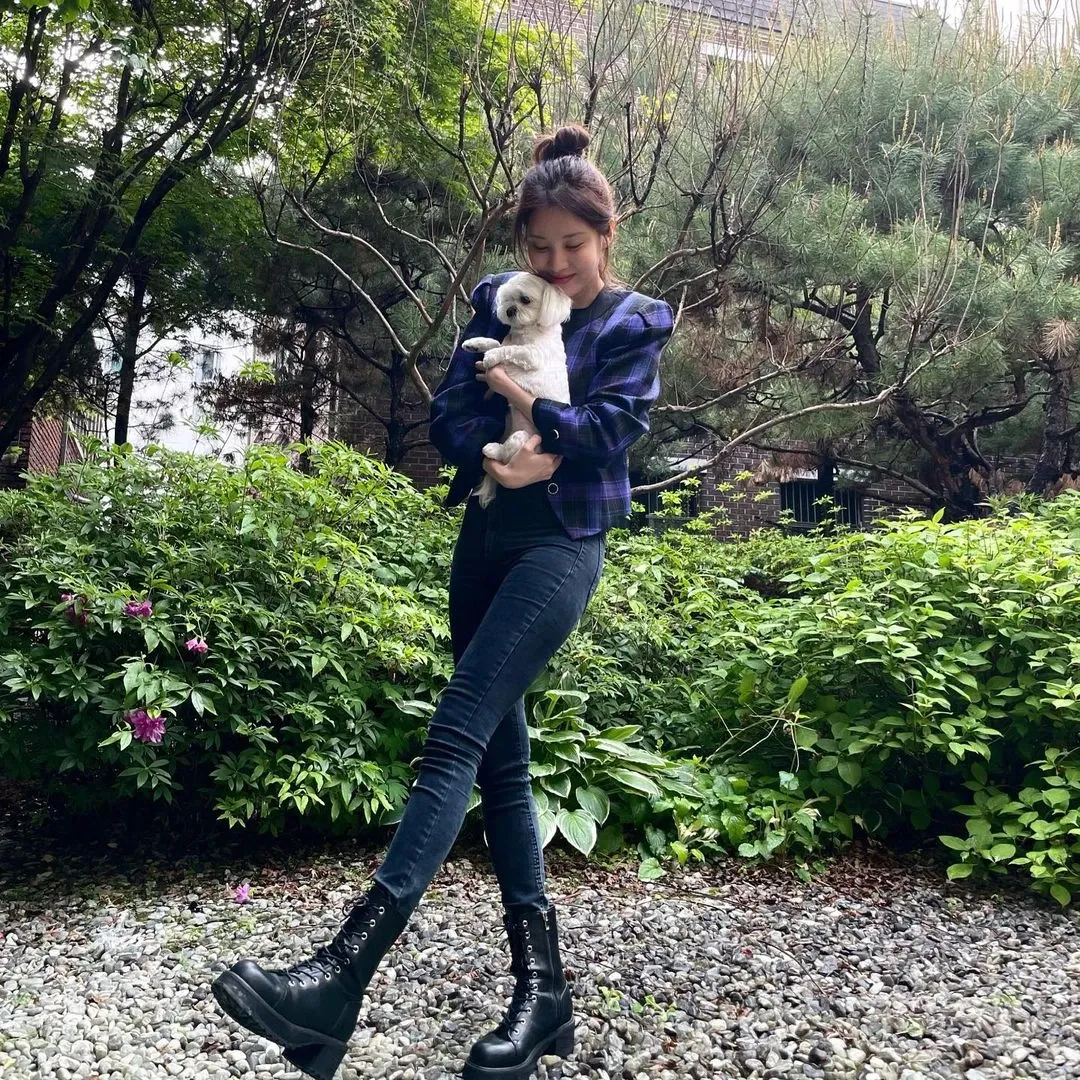 Recent activity shot of Seohyun