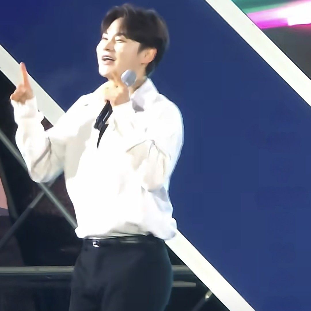 パク・ソジンの最近の活動ショット