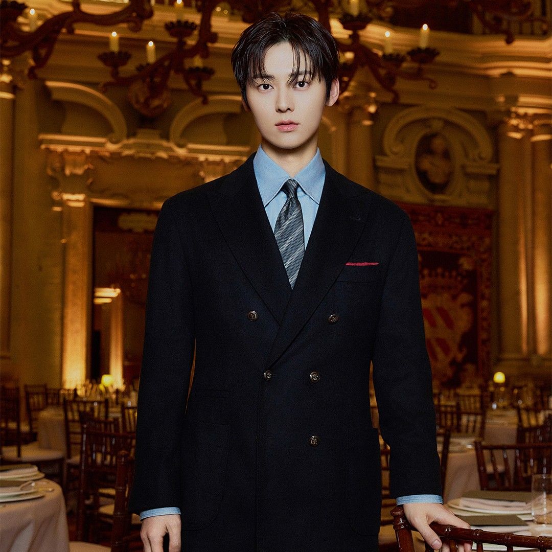 Recent activity shot of Hwang Minhyun