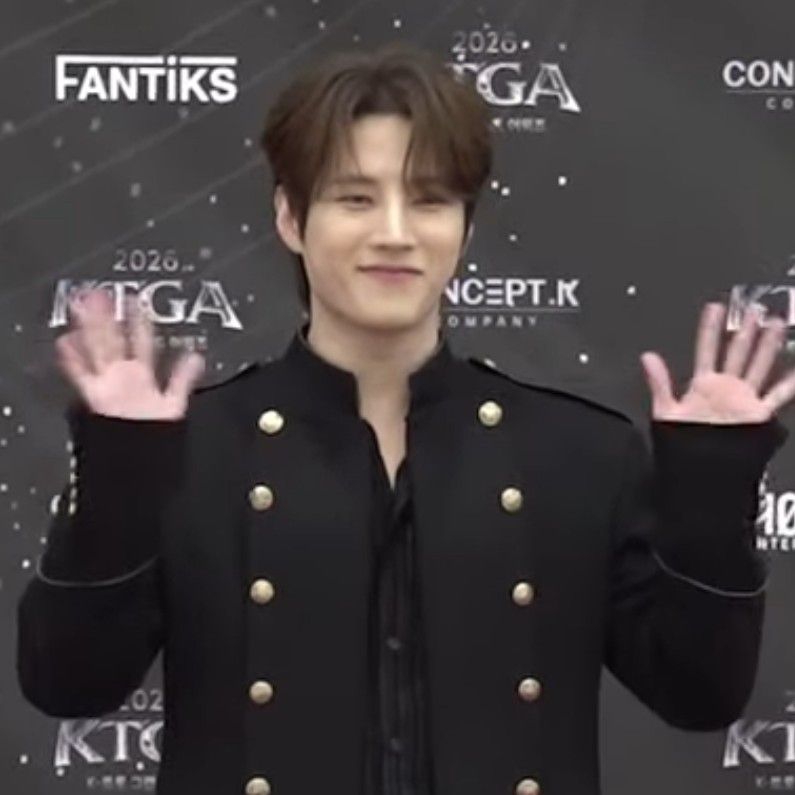 Behind-the-scenes cut of Kim Jungyeon