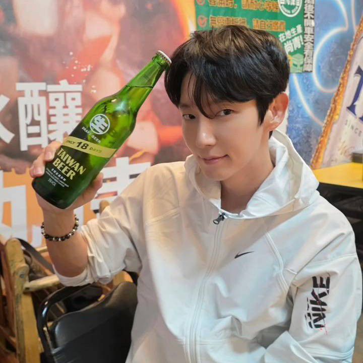 Momen yang diabadikan oleh penggemar Lee Joongi