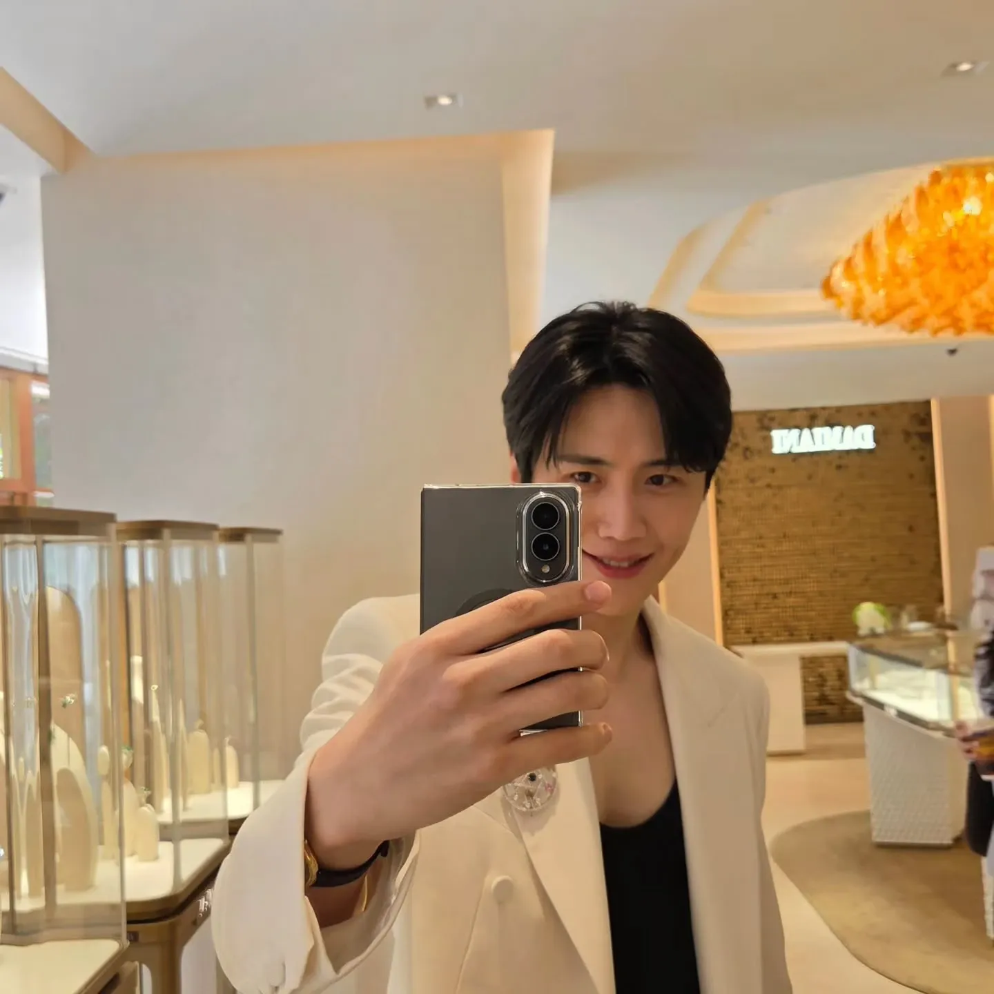 A moment captured by a fan of Kim Seonho