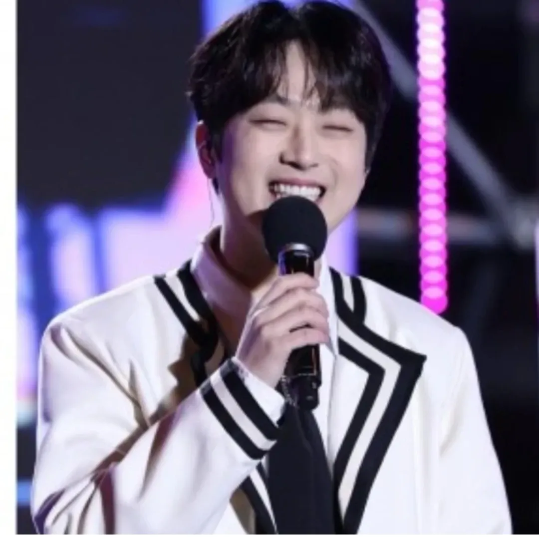 Cuplikan di balik layar dari Lee Chanwon