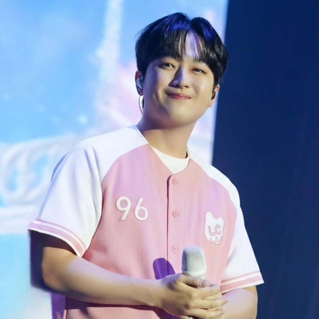 李灿元的近期活动照