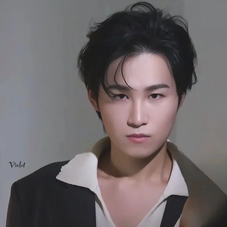 A moment captured by a fan of Kim Heejae