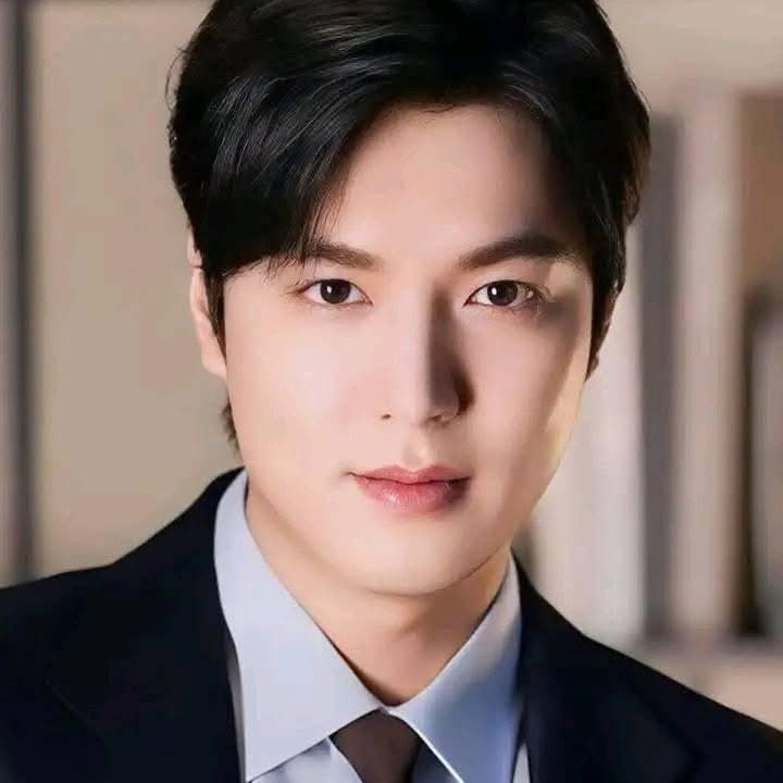 Latest photo of Lee Minho