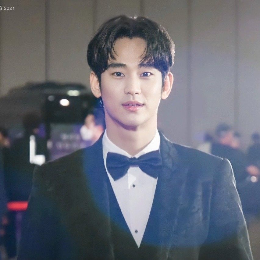 Cuplikan di balik layar dari Kim Soohyun