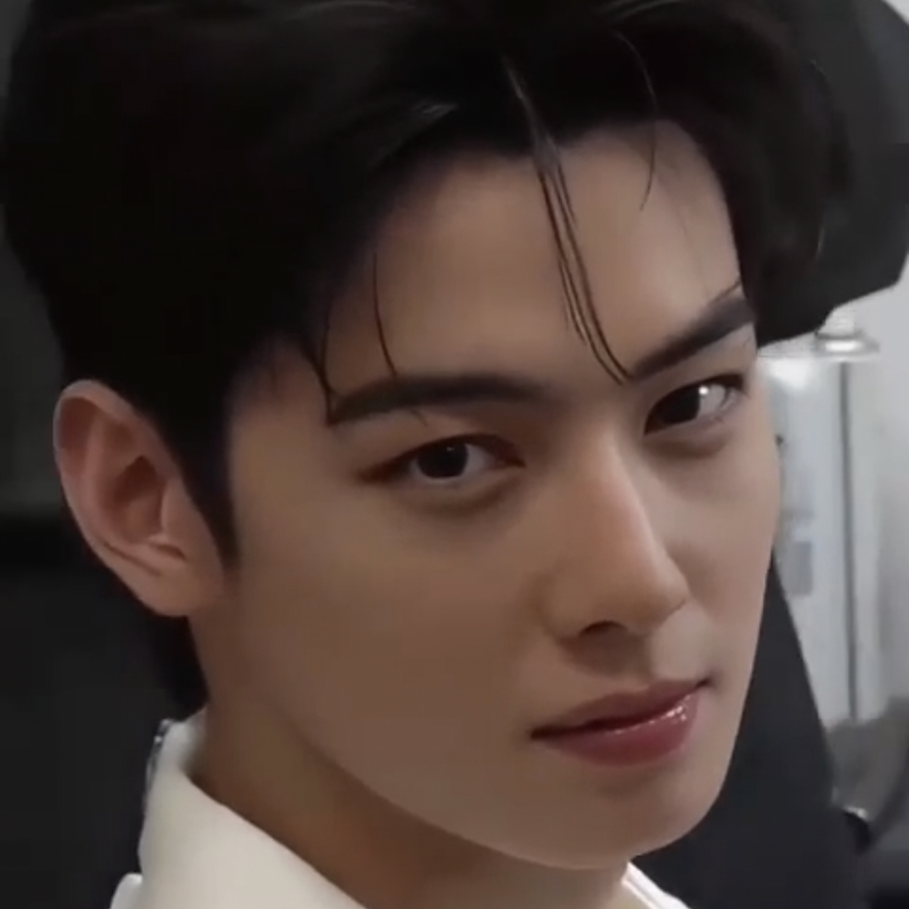 Recent activity shot of Cha Eunwoo