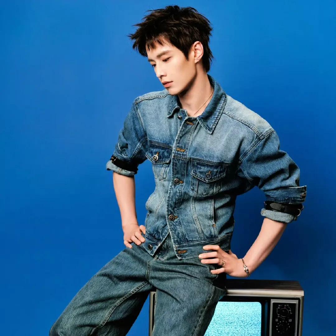Behind-the-scenes cut of He Yu