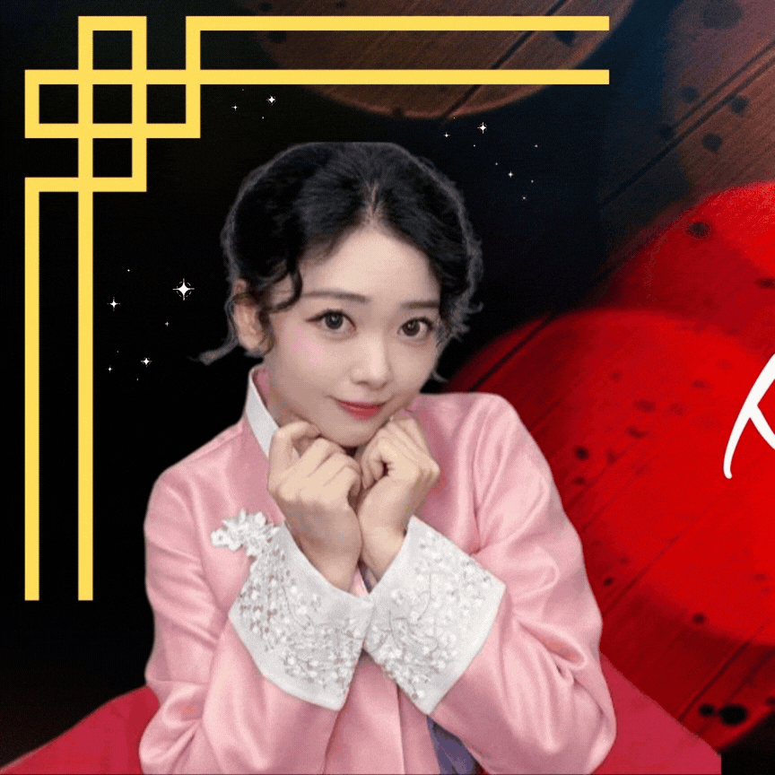 A moment captured by a fan of YOYOMI