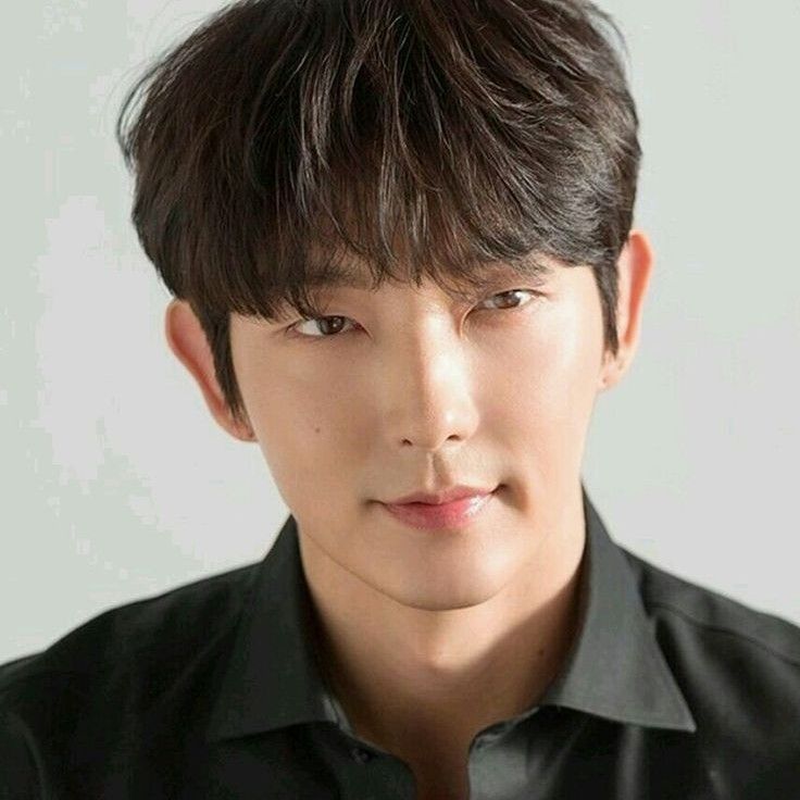 Latest photo of Lee Joongi