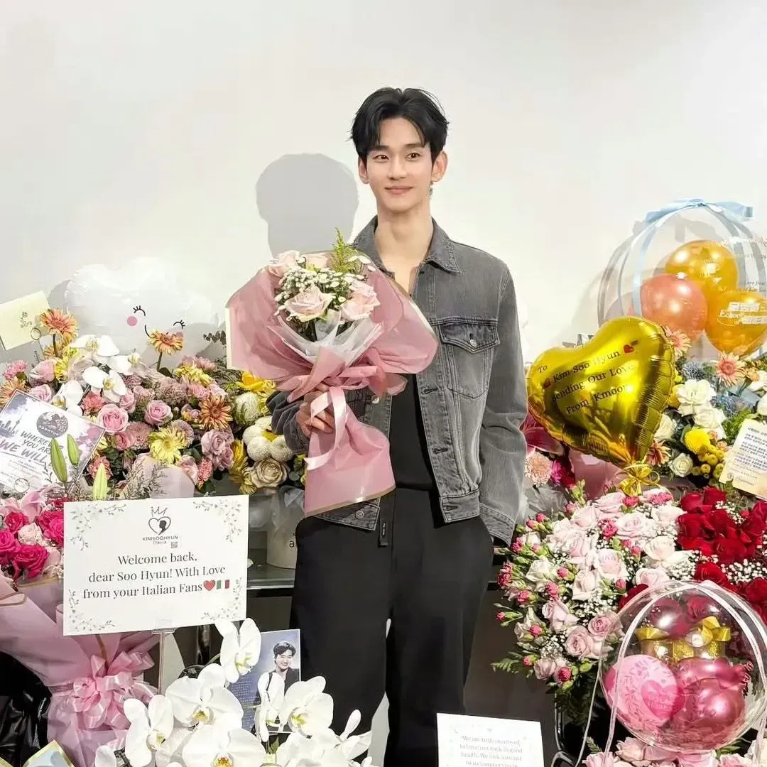 A moment captured by a fan of Kim Soohyun