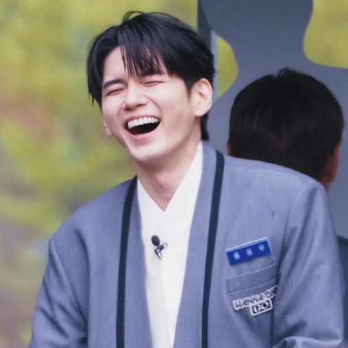 옹성우의 비하인드 컷