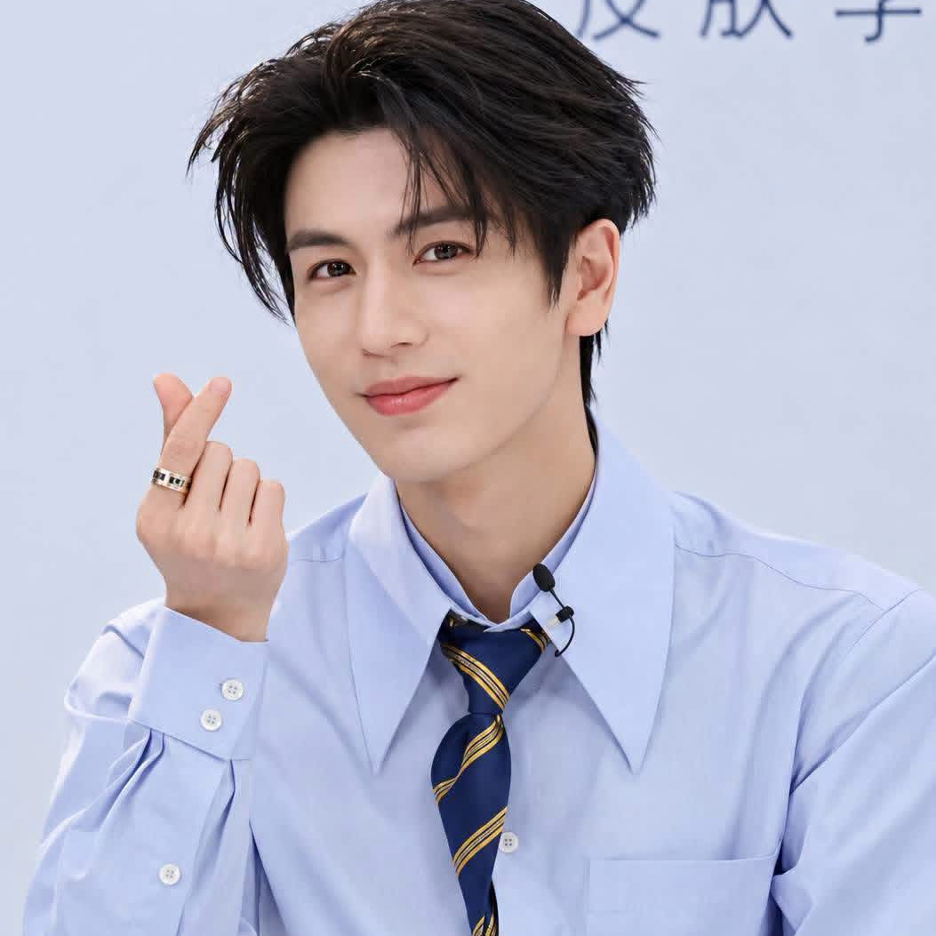 Cuplikan di balik layar dari Zhang Linghe