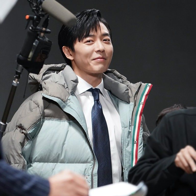 A moment captured by a fan of Kim Jaewook