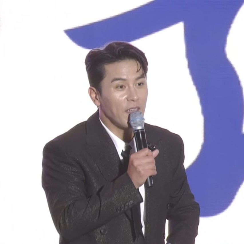 Foto kegiatan terbaru dari Jang Minho