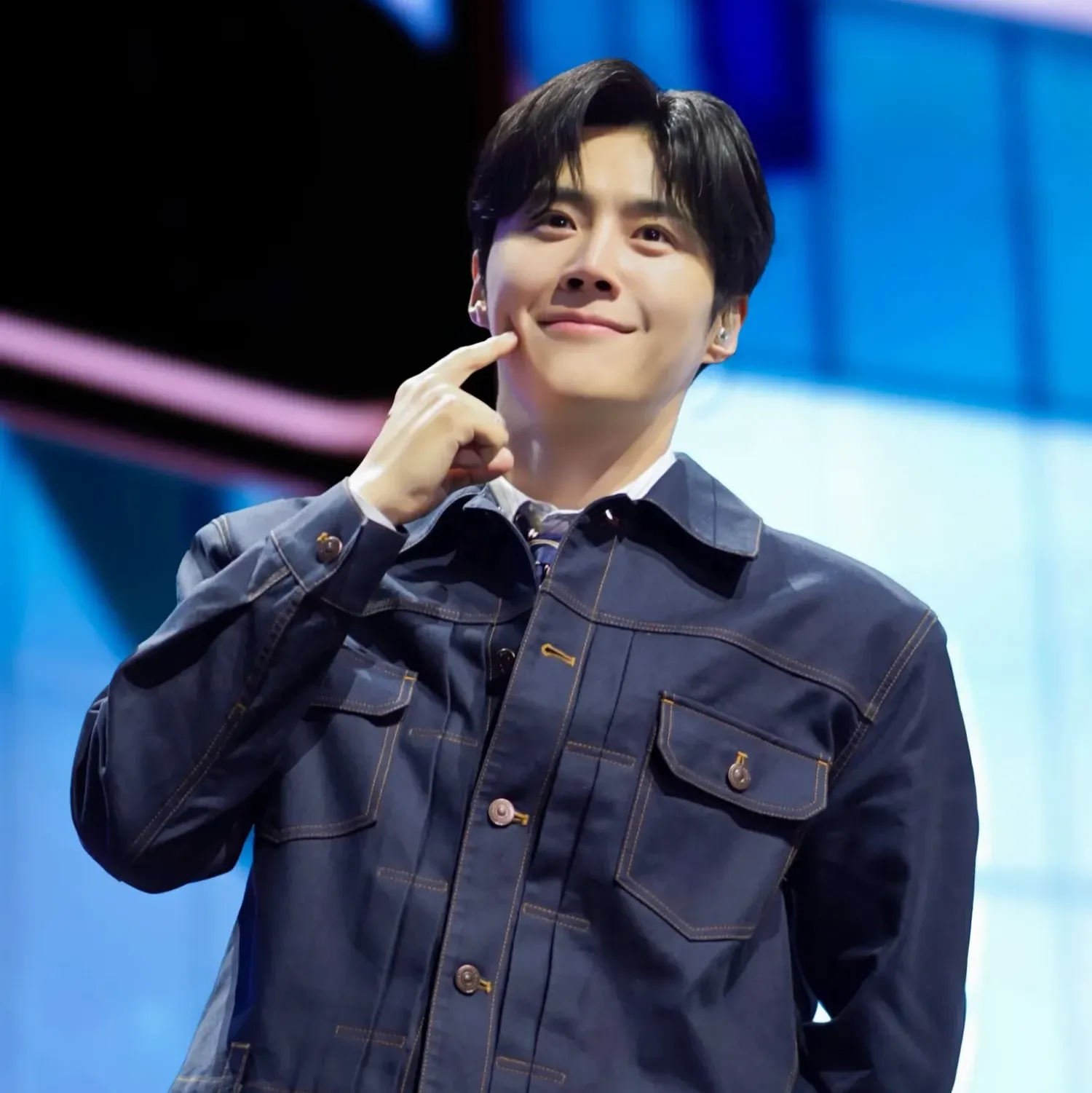 A moment captured by a fan of Kim Seonho