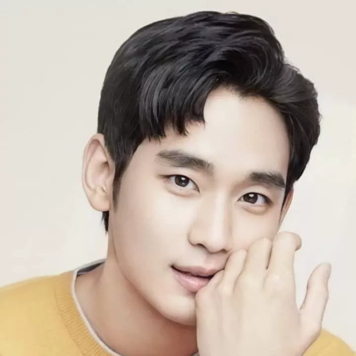 A moment captured by a fan of Kim Soohyun