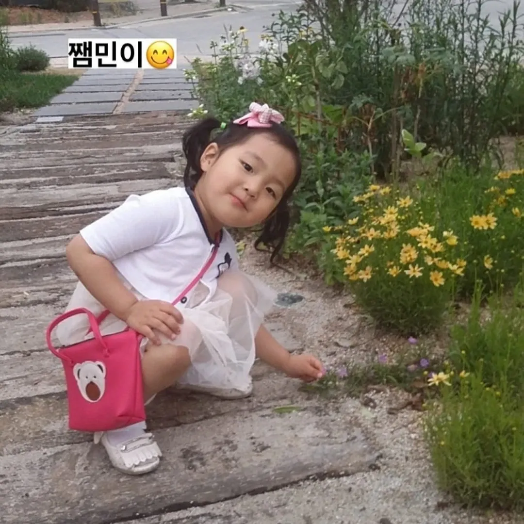 Foto terbaru dari Kim Taeyeon