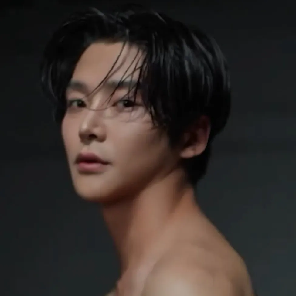 Cuplikan di balik layar dari Rowoon