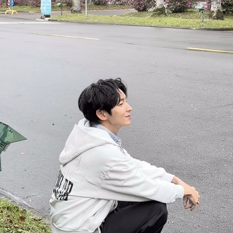 이준기 최근 활동샷