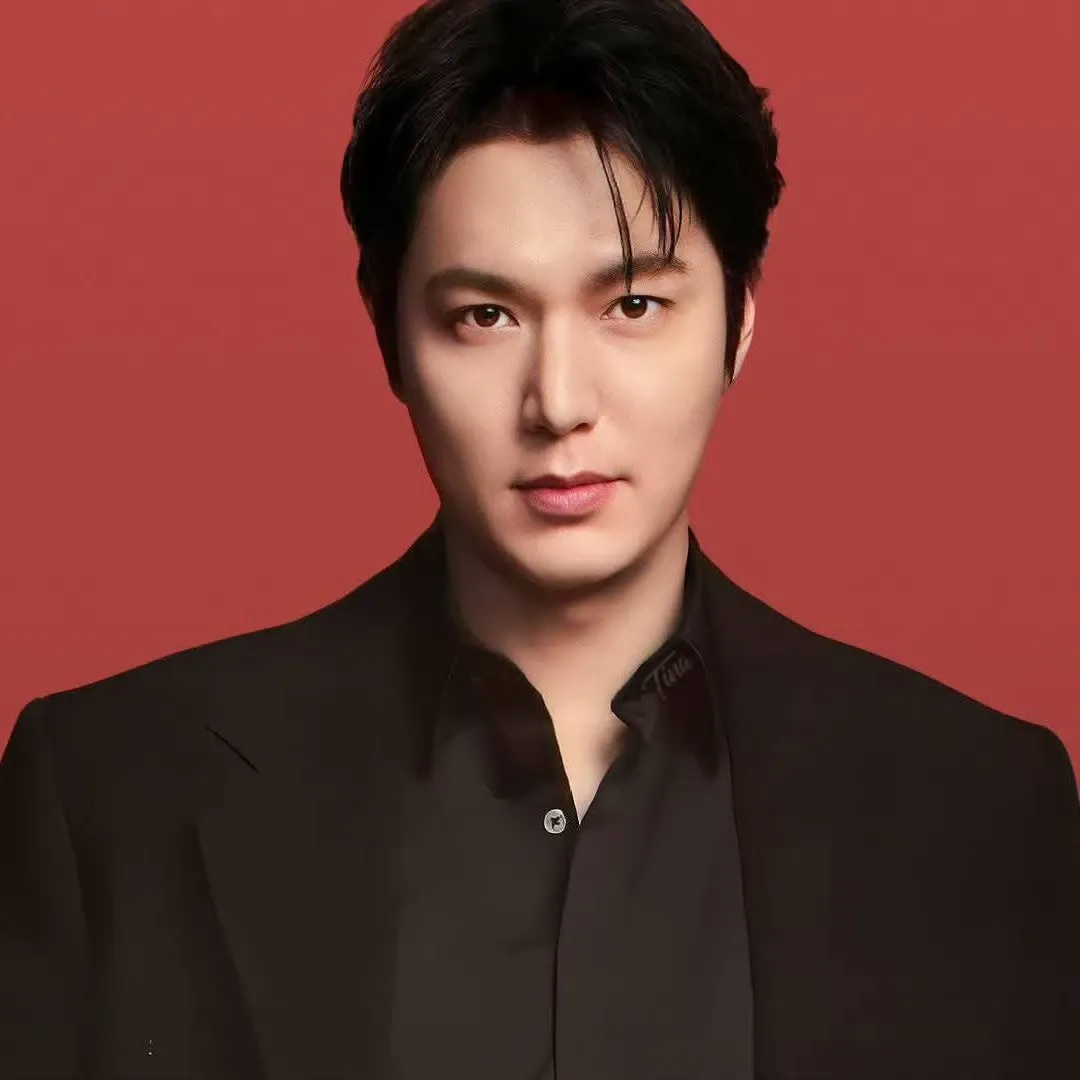Latest photo of Lee Minho