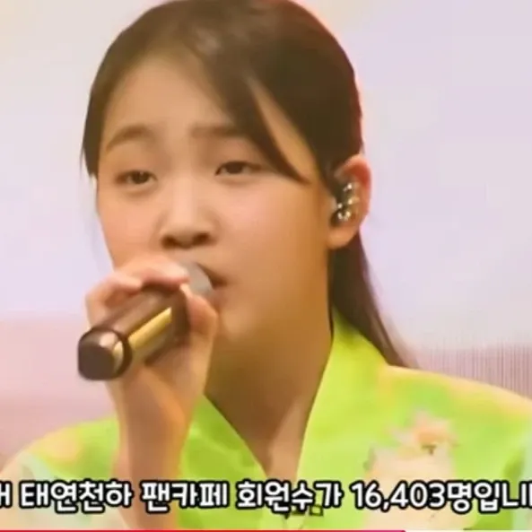 Foto kegiatan terbaru dari Kim Taeyeon