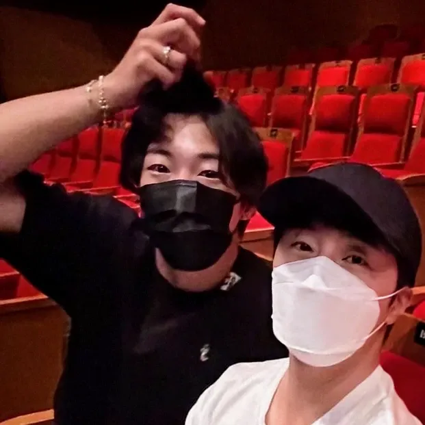 Behind-the-scenes cut of Woo Dohwan