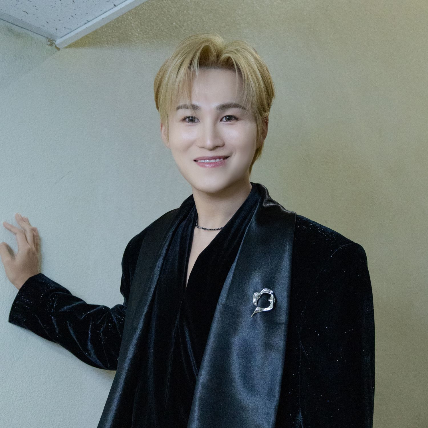 金熙栽的最新照片