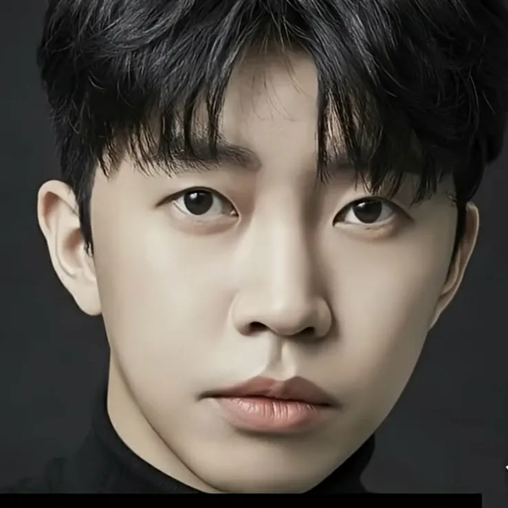 Foto terbaru dari Lim Youngwoong