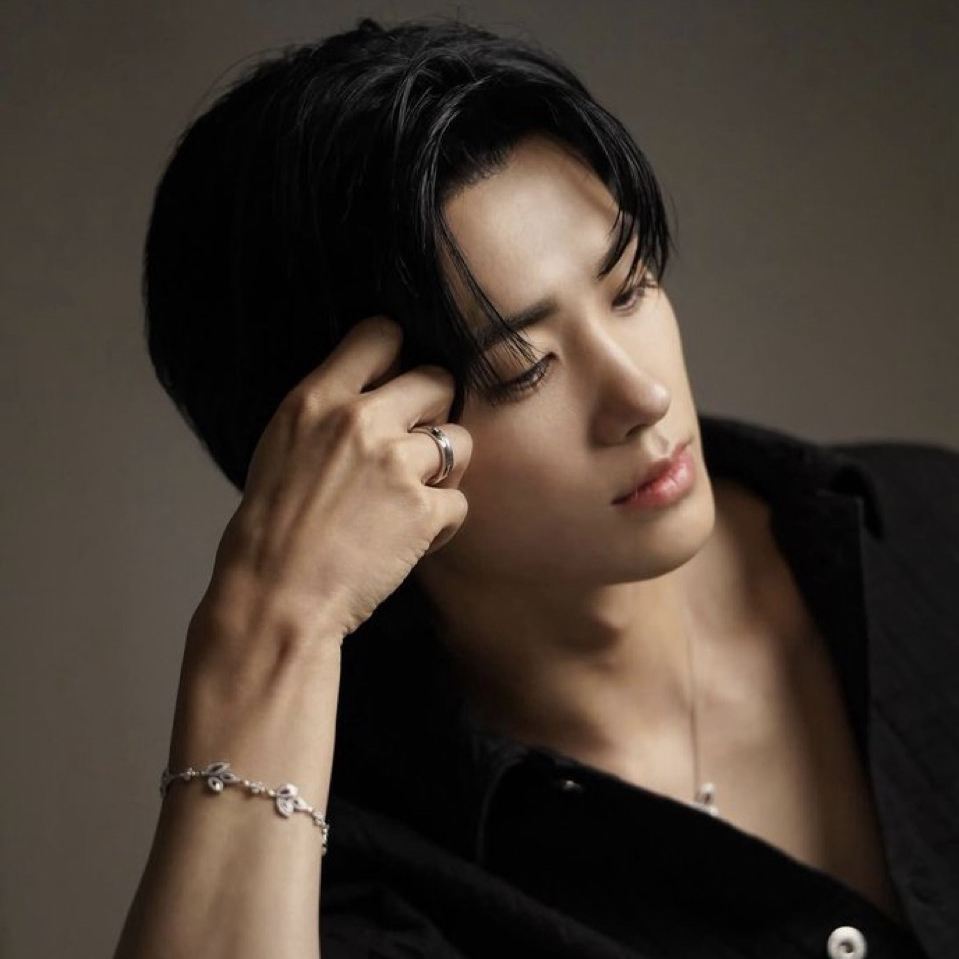 Recent activity shot of Park Hyungsik