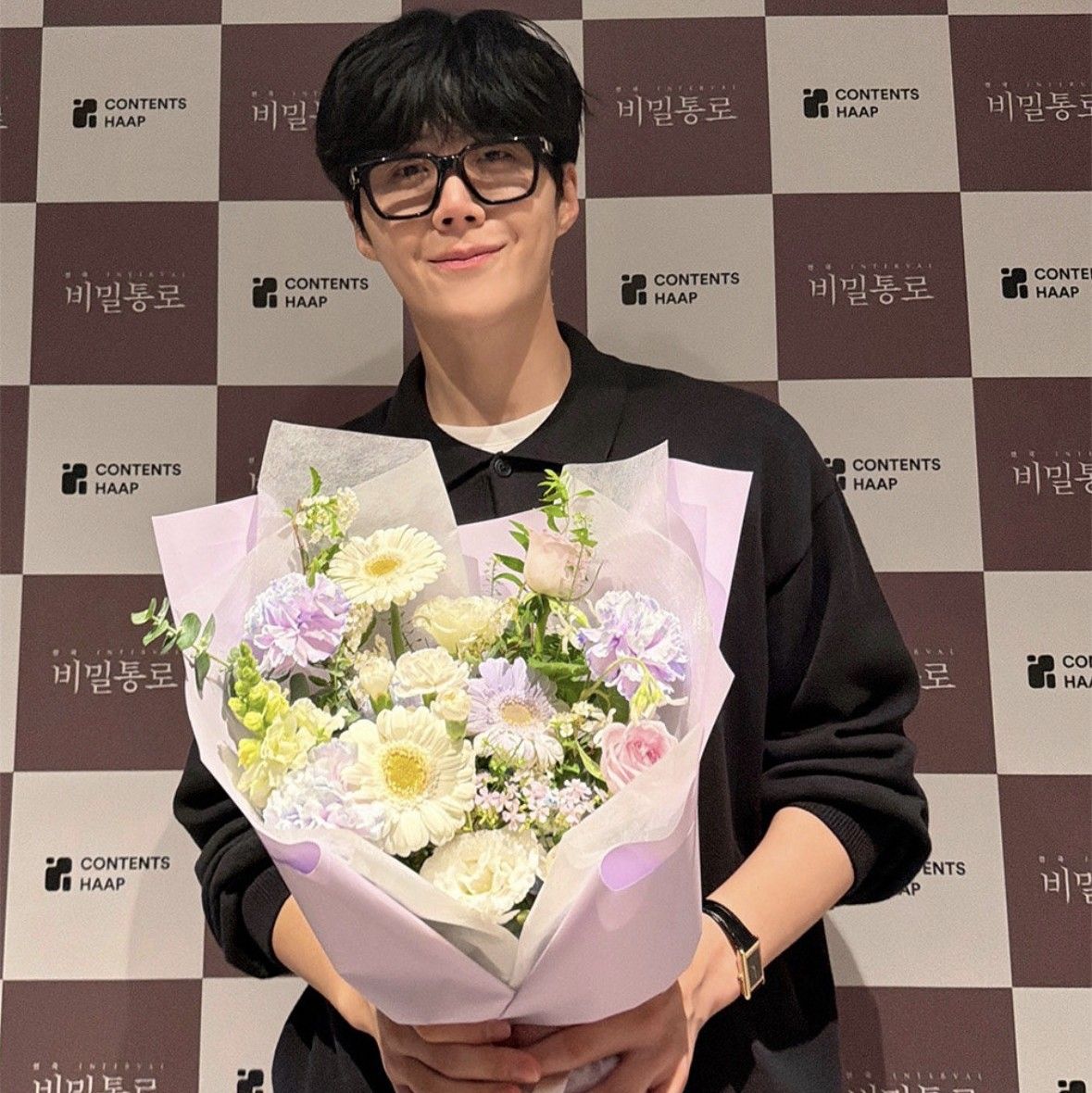 Foto kegiatan terbaru dari Kim Seonho