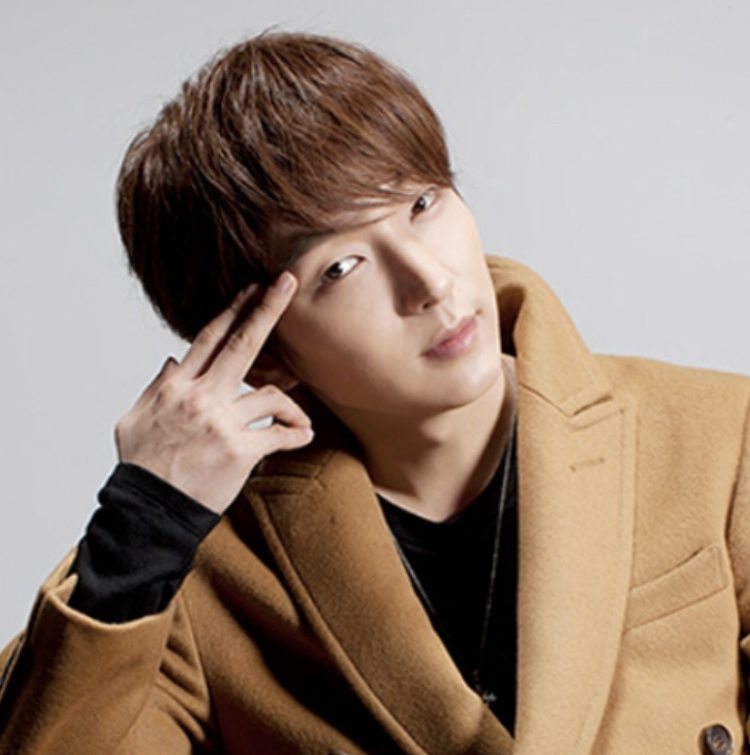 이준기 최근 활동샷